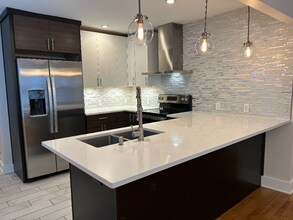 1119 Davidson St in Nashville, TN - Foto de edificio - Building Photo