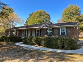 23095 Kennedy Rd in Athens, AL - Building Photo