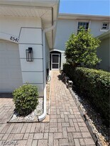 8541 Athena Ct in Lehigh Acres, FL - Building Photo