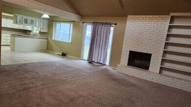 2508 W Dallas Ct in Broken Arrow, OK - Building Photo - Building Photo