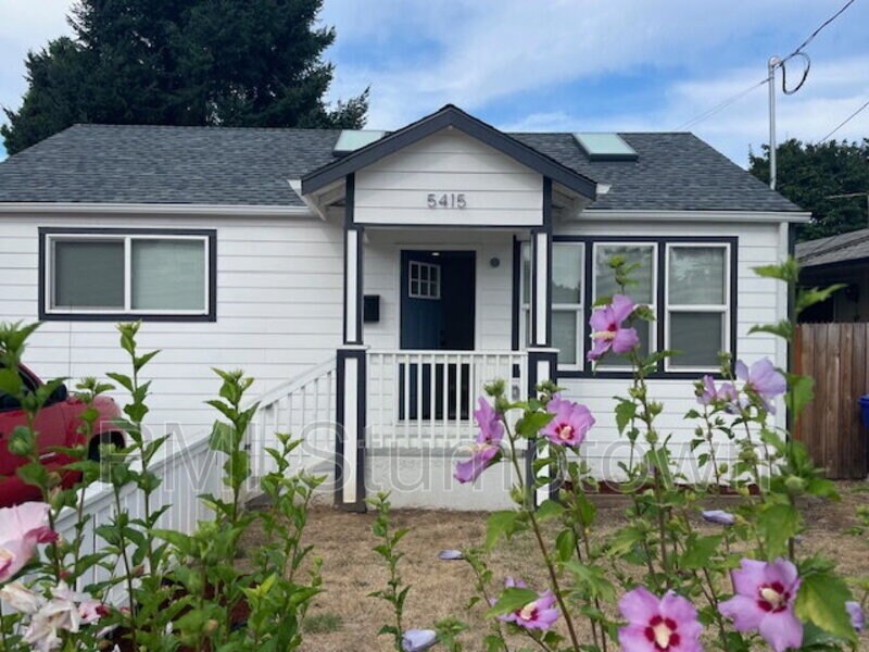 5415 SE 86th Ave in Portland, OR - Building Photo