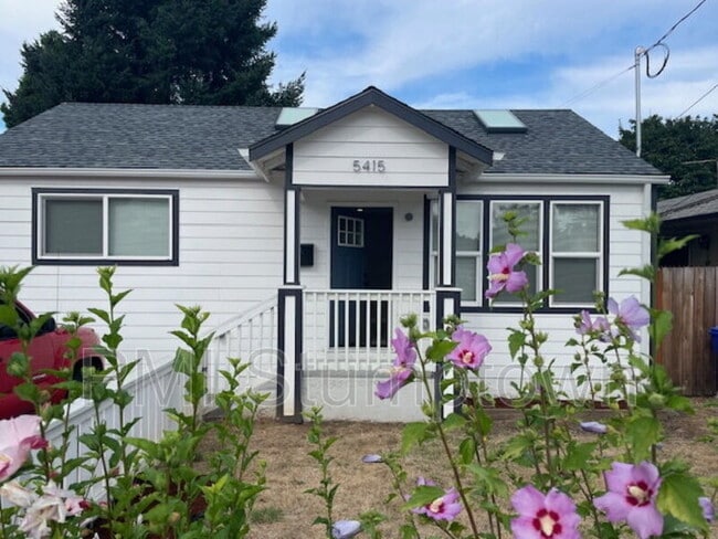 property at 5415 SE 86th Ave
