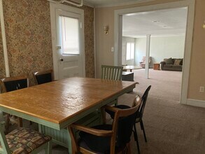 60 Grove St in Glenwood Landing, NY - Building Photo - Building Photo