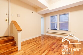 2844 N Orchard St, Unit 36 in Chicago, IL - Foto de edificio - Building Photo