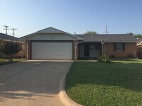601 Mimosa Dr
