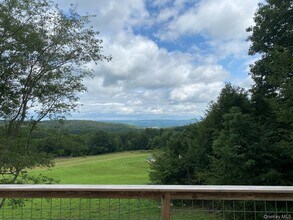 641 Smithfield Rd in Millerton, NY - Building Photo - Building Photo