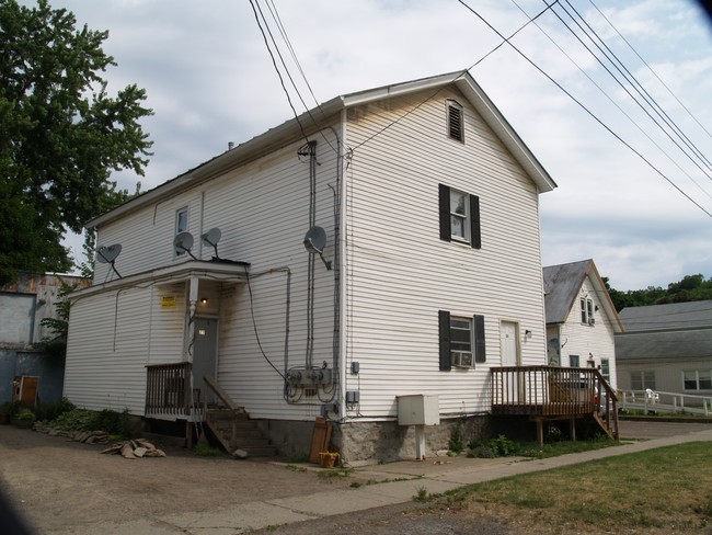 Village View in Gowanda, NY - Foto de edificio - Building Photo