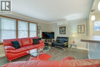 69 Edinburgh Rd in Kitchener, ON - Building Photo - Building Photo