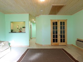 4004 N Us Highway 1 in Fort Pierce, FL - Building Photo - Interior Photo