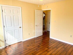 8192 Hynds Springs Ln in Jonesboro, GA - Building Photo - Building Photo