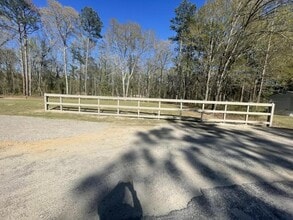 931 Ravenwood Dr in Sumter, SC - Building Photo - Building Photo