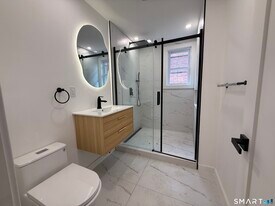 21-23-23 Elliott St in Hartford, CT - Building Photo