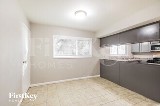 3214 Sycamore Springs Dr in Houston, TX - Foto de edificio - Building Photo