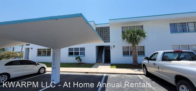 8401 N Atlantic Ave photo'