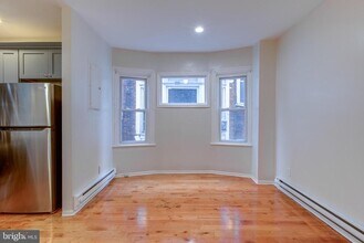 4924 Chestnut St in Philadelphia, PA - Building Photo - Building Photo