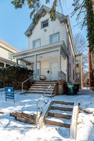 2334 Stratford Ave in Cincinnati, OH - Building Photo