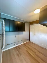 1036 S James Rd in Columbus, OH - Building Photo - Building Photo