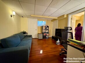 11 Babcock St, Unit STPAU1- 5-bed 3-bath in Brookline, MA - Foto de edificio - Building Photo