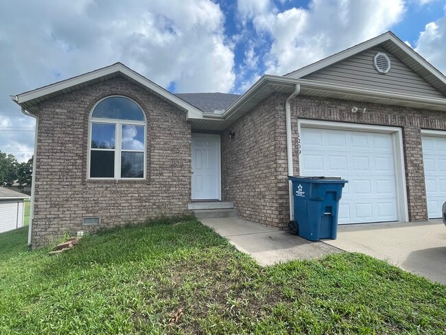 property at 1209 Yuma St