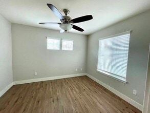 2745 Elston St in Livermore, CA - Building Photo - Building Photo