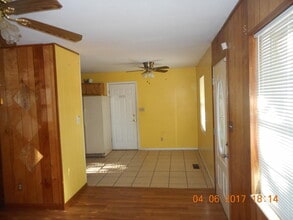 2115 Flipper St in Tallahassee, FL - Building Photo - Building Photo