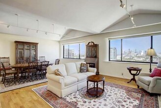 1400 Hermann Park Dr in Houston, TX - Building Photo - Building Photo