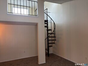 161 Burgundy Hill Ln in Middletown, CT - Building Photo - Building Photo