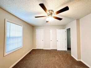 108 Ballygar St, Unit E in Clarksville, TN - Building Photo - Building Photo