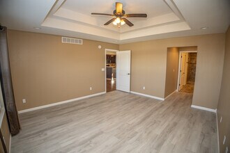 4055 Westminister Dr in Jefferson City, MO - Building Photo - Building Photo