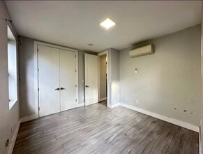 1019 West Side Ave in Jersey City, NJ - Building Photo - Building Photo