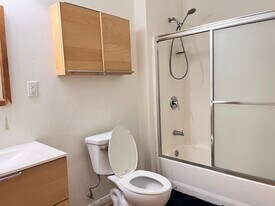 3021 Van Buren Pl in Los Angeles, CA - Building Photo