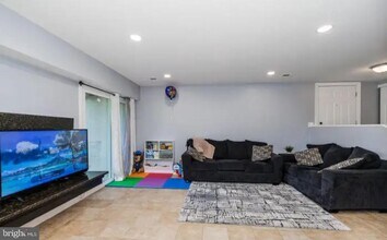 3919 El Soneta Pl in Alexandria, VA - Building Photo - Building Photo