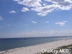 46 Illinois Ave in Long Beach, NY - Building Photo - Building Photo