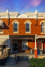 5225 Cedar Ave in Philadelphia, PA - Building Photo - Building Photo