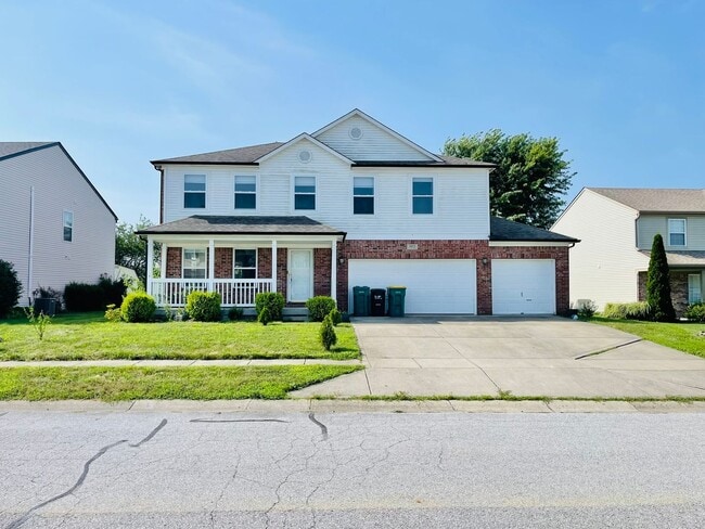 property at 9073 Bayview Cir