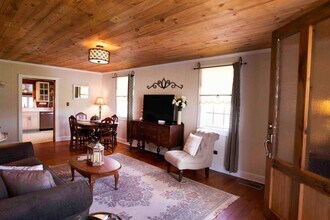 1228 Mississippi St in Donaldsonville, LA - Building Photo - Building Photo