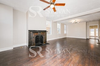 1135 Buente St in Pittsburgh, PA - Building Photo - Building Photo