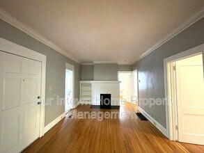 108 Greenwood Pl in Decatur, GA - Building Photo - Building Photo