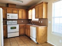 2502 Cervantes Ave, Unit 3 photo'