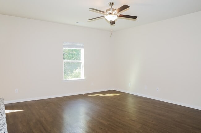 732 Fitzroy Dr in Bogart, GA - Building Photo - Building Photo
