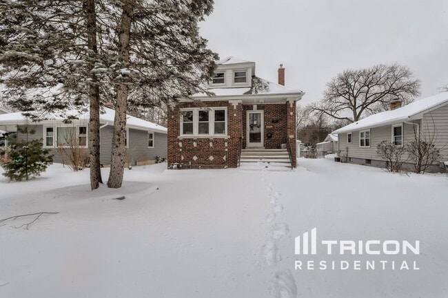 508 S Wisconsin Ave in Villa Park, IL - Building Photo - Building Photo
