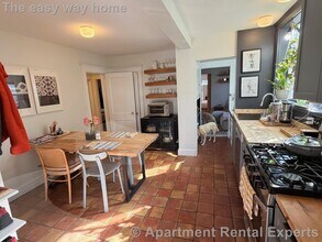 138 Larch Rd in Cambridge, MA - Building Photo - Building Photo