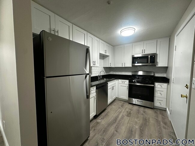 25 Kenmar Dr in Billerica, MA - Building Photo - Building Photo