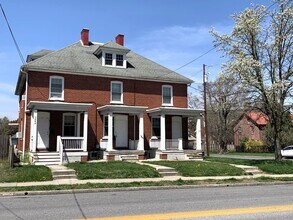 1343-1347 Scotland Ave in Chambersburg, PA - Building Photo - Building Photo
