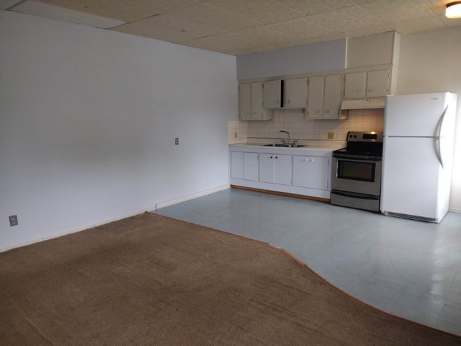 51 S Salem-Warren Rd in North Jackson, OH - Building Photo - Building Photo
