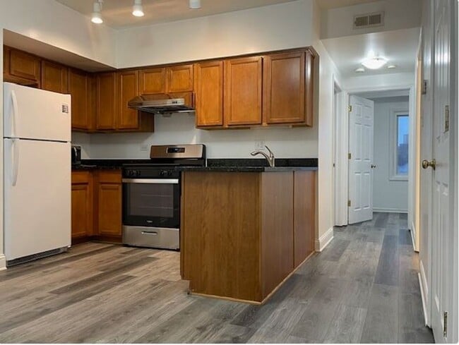 2932 S Wentworth Ave in Chicago, IL - Building Photo - Building Photo