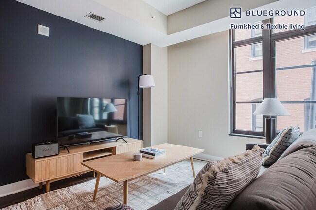 465 New York Ave NW in Washington, DC - Building Photo - Building Photo