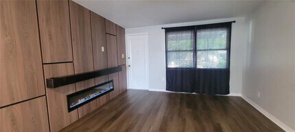 10636 114th Ave N in Largo, FL - Building Photo - Building Photo