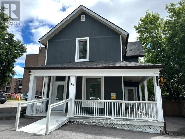 property at 40 Albert St N