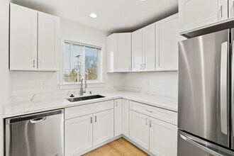 2611 41st Ave SW in Seattle, WA - Building Photo - Building Photo